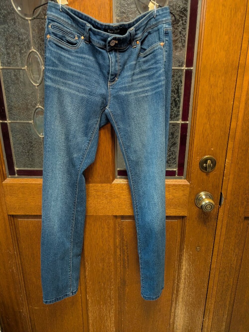 Womens Blue jeans, size 6 Short
